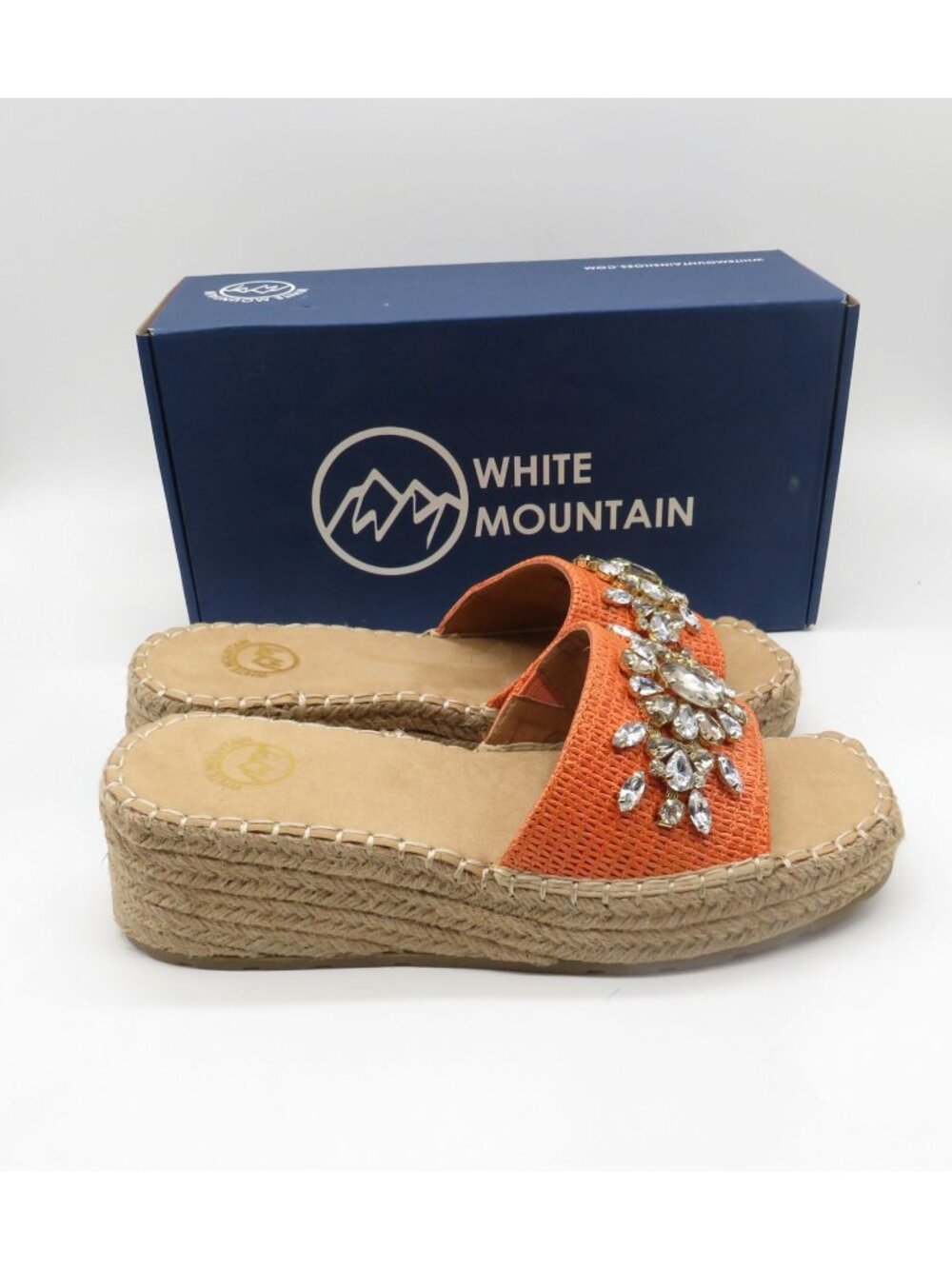 White Mountain Stitch Cantaloupe Wedge Sandals Jewel Detail Size 9 NEW